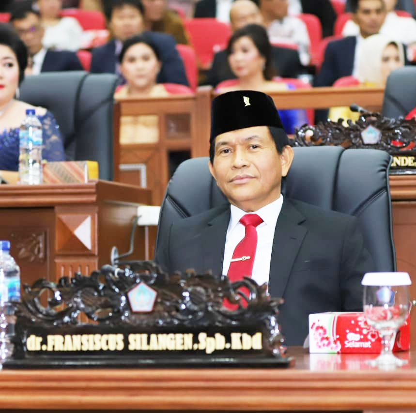Voting Paripurna Tentukan Nasib JAK di Gedung Cengkih